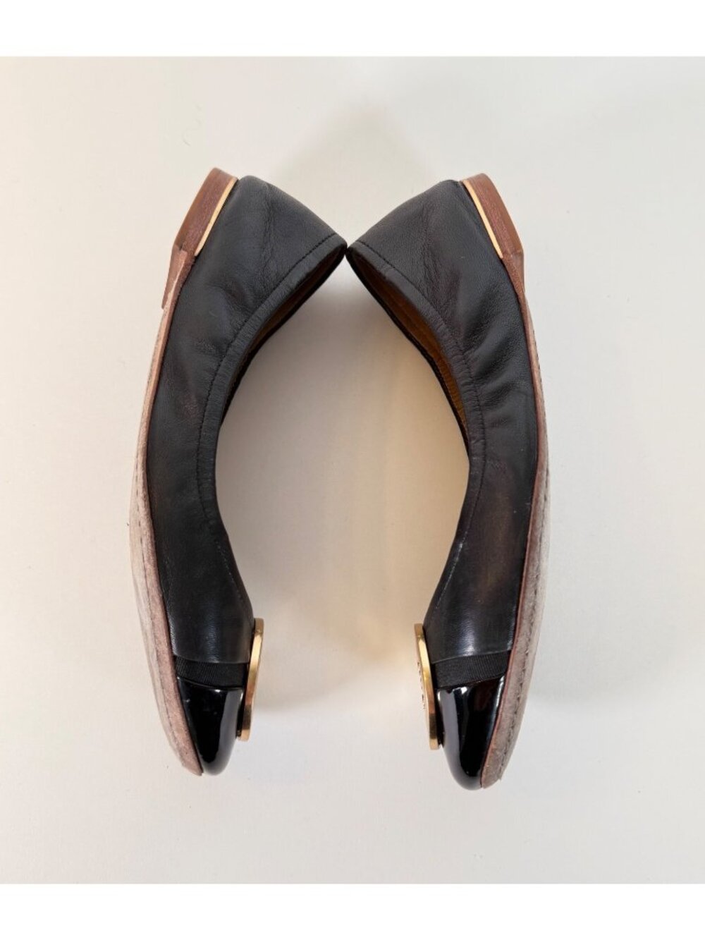 Tory Burch Minnie Patent Leather Cap Toe Ballet Flats Black Gold TB Logo - Picture 6 of 12